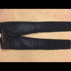 SKINNY JEANS , SHORT 00  (W 24, L 29 )